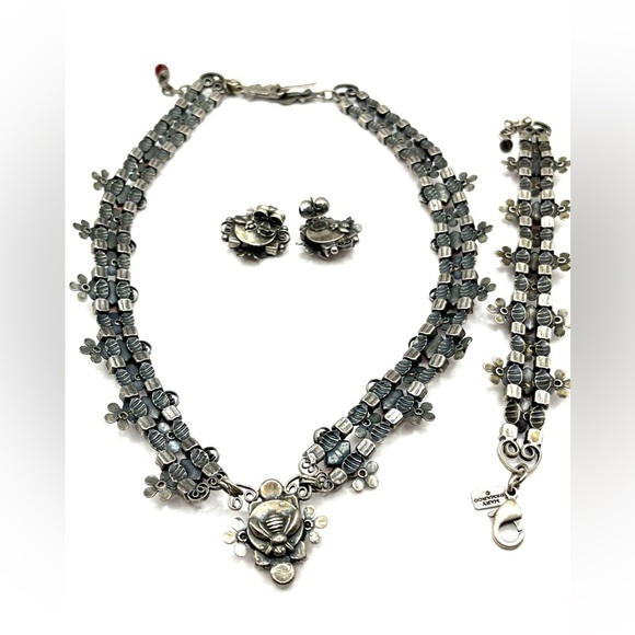 Mary DeMarco Necklace Bracelet Earrings Set Pink Silver Pewter Floral Butterfly - Picture 6 of 16